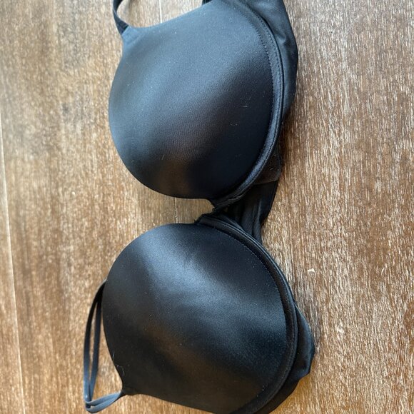 VS push up bra 36C - Picture 2 of 3